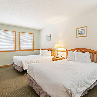 Ridge Top Village and Ridge Top Summit at Shawnee — Sample bedroom