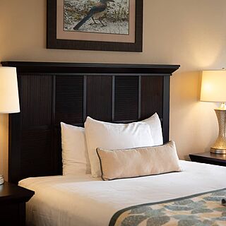 Holiday Inn Club Vacations at Orange Lake Resort - East Village &mdash; Sample three-bedroom villa bedroom