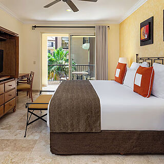 Villa del Arco Beach Resort & Spa — Sample deluxe studio