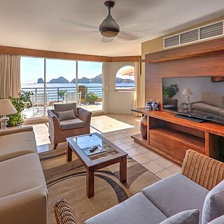 Villa del Palmar Cabo San Lucas — Sample living area