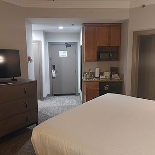 Bedroom 2 w Kitchenette
