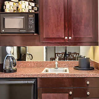 WorldMark Seattle - The Camlin — Sample kitchen