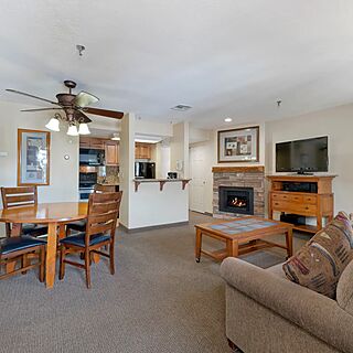 The Ridge Tahoe — Sample Ridge Crest living area