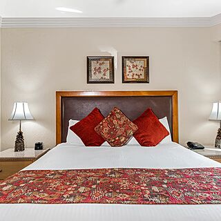 The Ridge Tahoe — Sample Ridge Tahoe bedroom