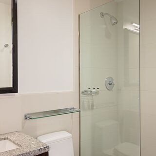 Marriott Vacation Club, New York City — Sample guest room bathroom