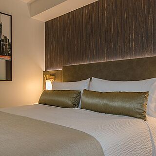 Marriott Vacation Club, New York City — Sample king guest room