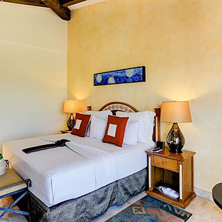 Villa del Arco Beach Resort & Spa — Sample three-bedroom bedroom