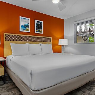WorldMark Kihei Resort — Sample one-bedroom suite bedroom