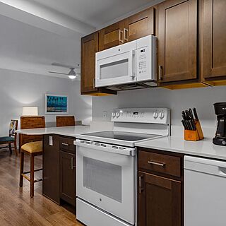 WorldMark Kihei Resort — Sample suite kitchen