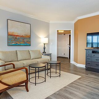 WorldMark Orlando Kingstown Reef — Sample villa living area