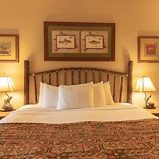 Big Cedar Wilderness Club &mdash; Sample bedroom