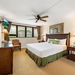 Lawai Beach Resort — Sample bedroom