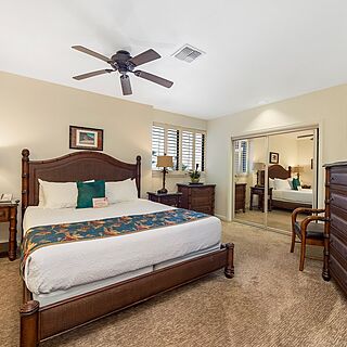 Lawai Beach Resort — Sample bedroom
