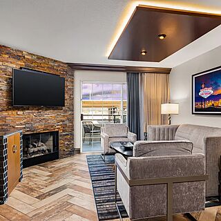 Holiday Inn Club Vacations at Desert Club Resort — Sample two-bedroom Signature villa living area