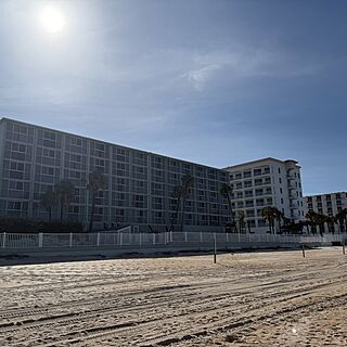 Plantation Island — Exterior