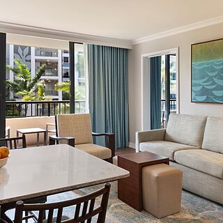 Marriott's Maui Ocean Club - Molokai, Maui & Lanai Towers &mdash; Sample living room