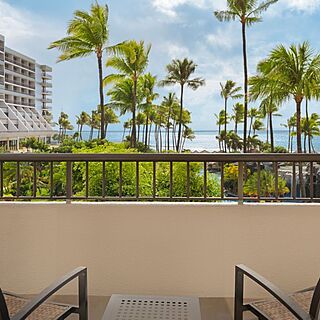 Marriott's Maui Ocean Club - Molokai, Maui & Lanai Towers &mdash; Sample balcony