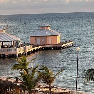 Morritt's Grand Resort — View of pier