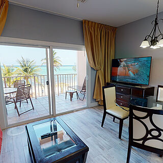 Morritt's Grand Resort — Sample living room