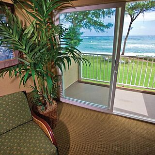 Wyndham Kauai Coast Resort at the Beachboy — Sample living area