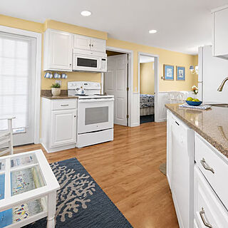 Colonial Acres Resort — Sample kitchen