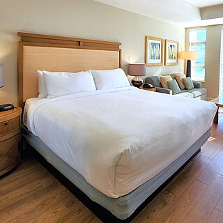 Watermark Beach Resort — Sample bedroom
