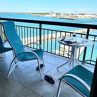 marina balcony views