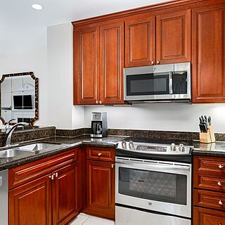 Marriott's Manor Club - Sequel — Sample kitchen