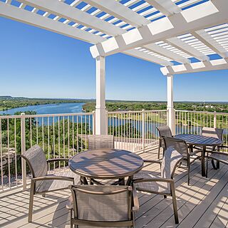 WorldMark Marble Falls — Sample balcony