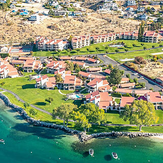 Lake Chelan Shores — Exterior