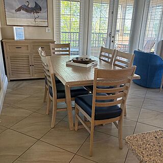Eagle's Nest Beach Resort — Sample dining room