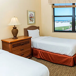 Eagle's Nest Beach Resort — Sample bedroom