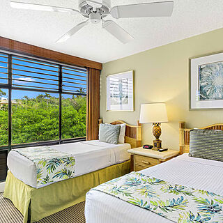 Kahana Villa Resort — Sample bedroom