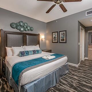 Holiday Inn Club Vacations Marco Island - Sunset Cove Resort — Sample bedroom