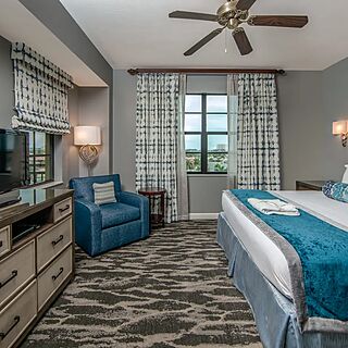 Holiday Inn Club Vacations Marco Island - Sunset Cove Resort — Sample bedroom