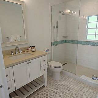 Master bath ensuite