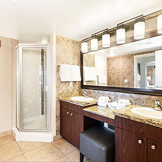 Grandview at Las Vegas — Sample bathroom