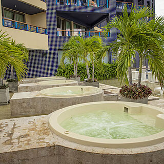 Zuana Beach Resort &mdash; Hot tubs