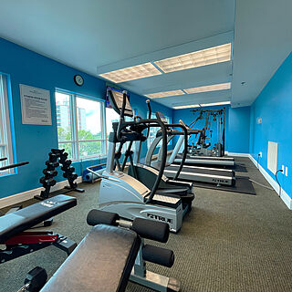 Horizon at 77th — Fitness center