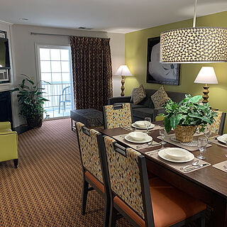 Vacation Village at Williamsburg — Sample dining room