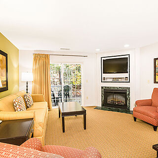 Vacation Village at Williamsburg — Sample living room
