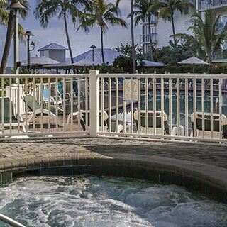 spa - pool area