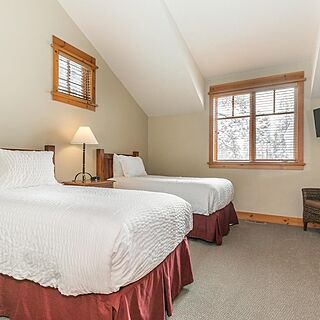 Guest room w/2 twin beds