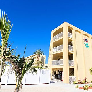 Coral Reef Beach Resort